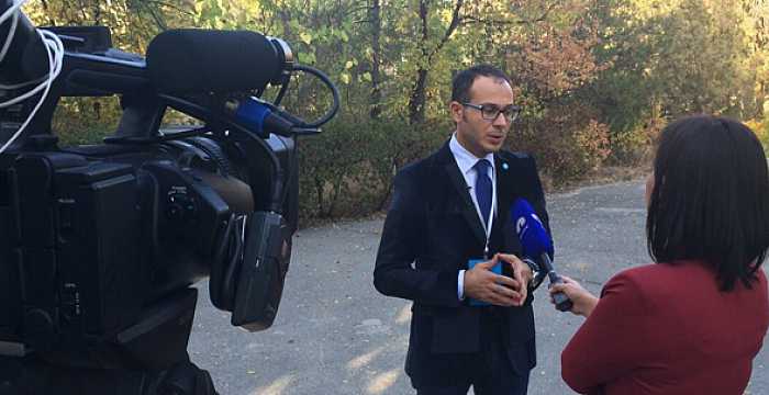 Türk Keneşi Genel Sekreteri Büyükelçi Ramil Hasanov Kırgızistan`da gerçekleştirilen Parlamento Seçimleri çerçevesinde çeşitli mülakatlar vermiştir. 