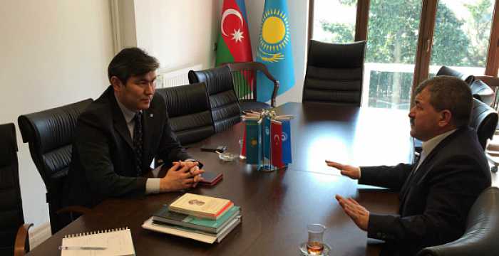 Türk Keneşi Genel Sekreter Yardımcısı Abzal Saparbekuly,  Türk Dünyası Mühendisler ve Mimarlar Birliği İstanbul Şube Sekreteri Ali Boz’u kabul etmiştir. 