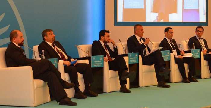 `Hocalı Soykırımı, İnsanlığa Karşı Suçlar ve Terörizm` başlıklı Uluslararası Konferansın `İnsanlığa Karşı Suçlar, Soykırım, Terörizm ve İlişkileri` konulu 2. Oturumu gerçekleştirildi.