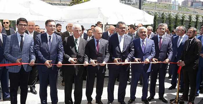 Turkic Council Secretary General Ambassador Ramil Hasan participated in the opening ceremony of the new premises of SOCAR Turkey on June 11, 2018.