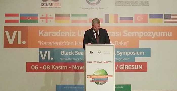 Genel Sekreter Yardımcısı Adahan Madumarov `Karadeniz ve Hazar’a Stratejik Bakış` konulu 6. Karadeniz Uluslararası Sempozyumuna katıldı.