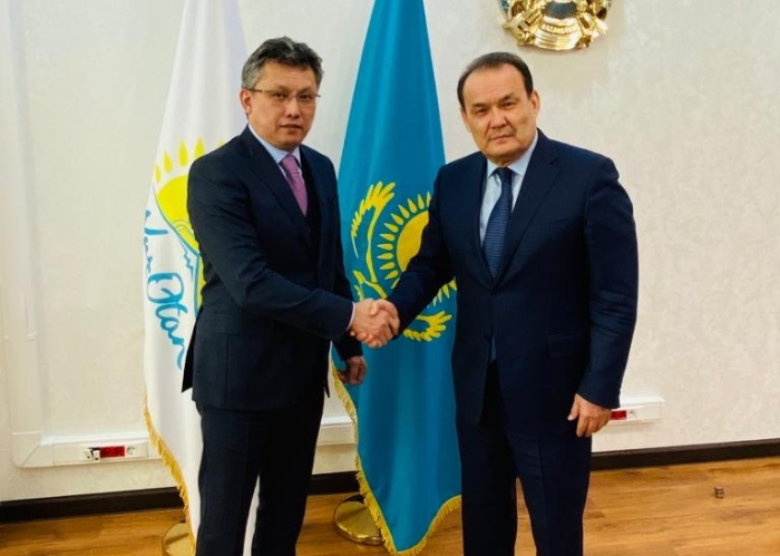 Turkic Council Secretary General H.E.  Baghdad Amreyev met with the Minister of Trade and Integration of the Republic of Kazakhstan H.E. Bakhyt Sultanov in Nur Sultan on 5 March 2020.