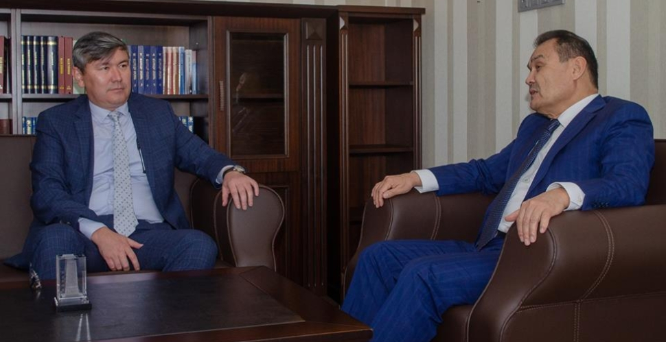 Secretary General of the Turkic Council Baghdad Amreyev received Abzal Saparbekuly, Ambassador of the Republic of Kazakhstan in Ankara.