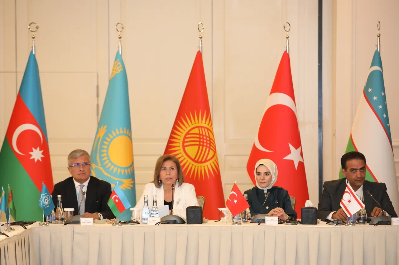TDT Genel Sekreter Yardımcısı “Güçlü Aileler, Güçlü Toplumlar: TDT Üye Devletlerinde Aileyi Destekleyici Politikalar” başlıklı etkinliğe katıldı