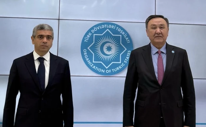 TDT Genel Sekreteri, Azerbaycan Çalışma ve Sosyal Güvenlik Bakanı ile görüştü