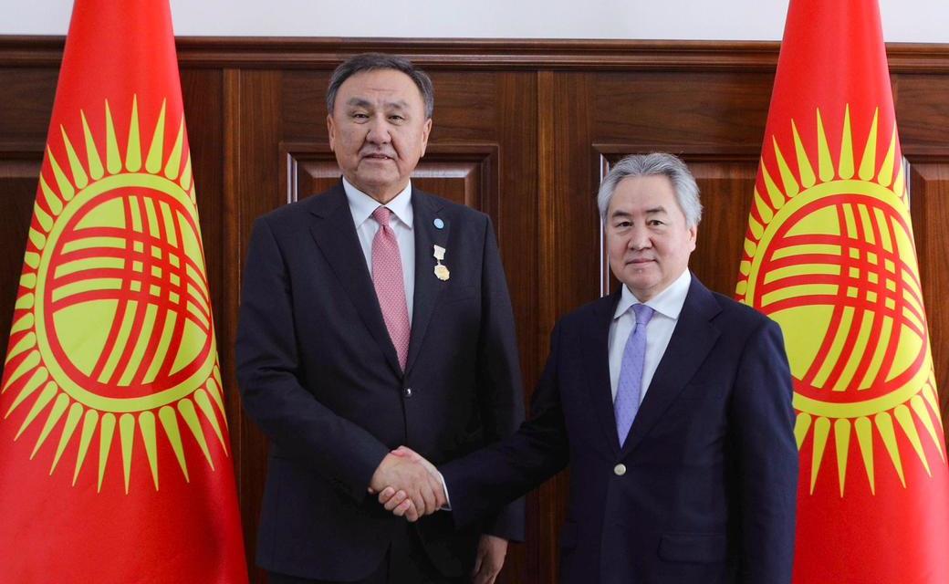 The Secretary General of the OTS met with Foreign Minister of the Kyrgyz Republic and received Medal for Strengthening International Cooperation